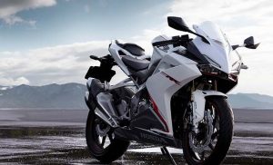 HOKI CBR250RR: Cashback Rp7,5 Juta, Free Satu Kali Angsuran Plus Jaket Keren