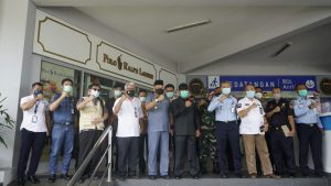 Tes PCR Dua Kali: Saat Keberangkatan dan Kedatangan