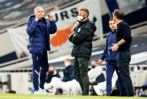 Pemanasan Sebelum Laga Chelsea Vs Spurs, Mou dan Lampard Saling Tuding