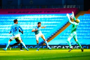 City Menang, Dua Gol dari Bek