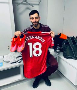 Bruno Fernandes Lelang Baju Kemenangan