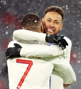 Mbappe Membalas Patah Hati PSG