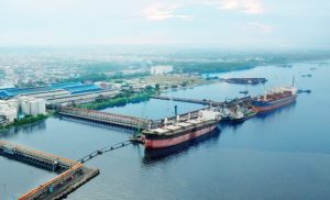 Nilai Perdagangan Riau Surplus