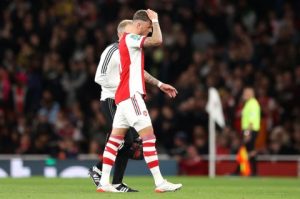 Arsenal Lolos ke Perempat Final