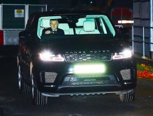 Solskjaer Murung, Staf Pelatih Nangis