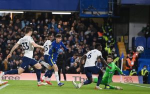 Hotspurs Cetak Dua Gol Bunuh Diri, Chelsea Menang