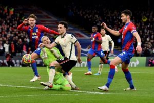 Liverpool dan Chelsea Balapan Mengejar City