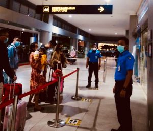 15 Laptop Misterius di Ruang Tunggu Pelabuhan, Siapa yang Punya?