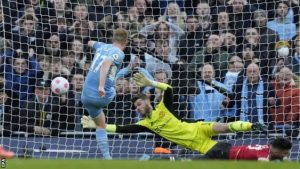 Mantan Pemain MU Kritik Pedas Fred dan yang Lain