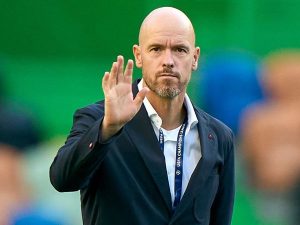 Ten Hag Resmi Dikontrak MU Selama Tiga Tahun