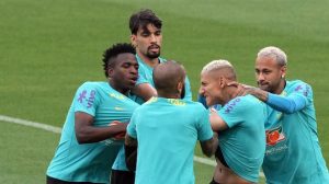 Vinicius dan Richarlison Berkelahi