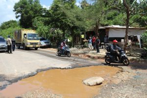 Jalan Rusak Parah, Presiden Direktur Kawasan Kabil Curhat, Takut Tenan Kehilangan Proyek