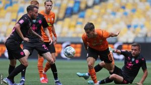 Pembukaan Liga Ukraina Diiringi Isak Tangis Pemain