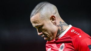 Radja Nainggolan, dari Lapangan ke Ruang Sidang
