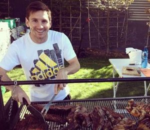 Messi Tinggal di Kampus Qatar