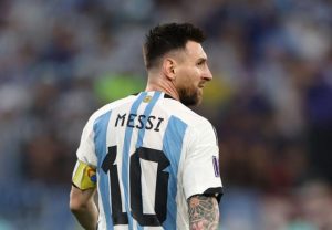Gelandang Australia Dapat Baju Messi Tampil yang ke-1000