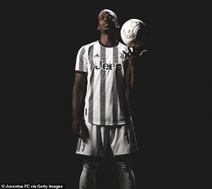 Juve Lagi Memilih, Menjual Pogba atau Habiskan Kontrak