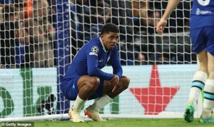 Fofana Tuding Hancurnya Chelsea karena Sering Ganti Pelatih