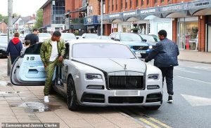 Rashford Pergi Latihan Pakai Rolls-Royce Baru