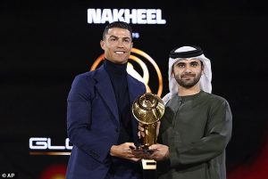 Ronaldo Nomor Satu Atlet Bayaran Tertinggi di Dunia