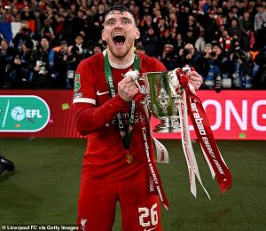 Robertson Pamit, Era Bek Kiri Tangguh Liverpool Segera Berakhir
