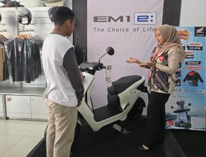 Promo Spesial Honda EM-1 e