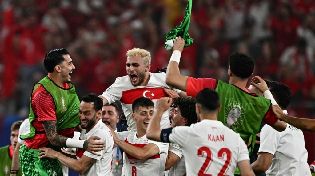 Turki Bantai Makedonia Utara 4-0, Tim Bulan Sabit Kirim Peringatan ke Piala Dunia