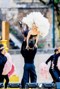 Lady Gaga Tampil Memukau di Olimpiade Paris