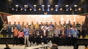 Abi dan Johannes Kennedy Raih Anugerah Investasi Tahun 2024