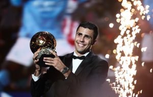 Rodri Dikabarkan Tolak Real Madrid demi Barcelona, Benarkah Transfer Sensasional Terjadi?