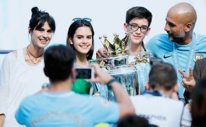 Pep Guardiola Pisah Sama Istrinya Serra