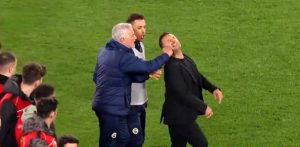 Mourinho Sodorkan Nama Pemain Incarnya, Revolusi Madrid Dimulai