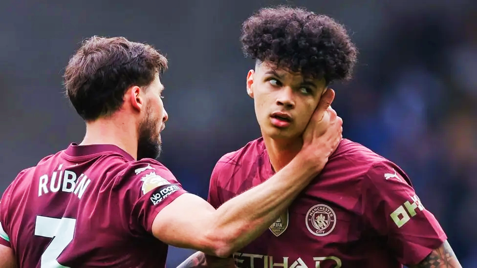 Efek Kepergian Guardiola? Satu per Satu Pilar Manchester City Mulai Bersiap Hengkang