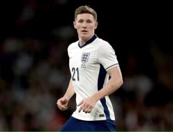 Nottingham Forest Tahan Gempuran City untuk Elliot Anderson