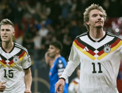 Pemain Jerman Rogoh Kocek Sendiri, Bayari 600 Suporter ke Stadion