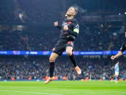 Leverkusen Mengamuk di Kandang Frankfurt