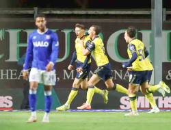 DRAMA THE VALLEY! Charlton vs Oxford: Duel Luka, Duel Harga Diri