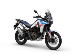 Honda CRF1100L Africa Twin Hadir dengan Pilihan Warna Baru, Aura Adventure Rally Makin Kental