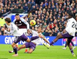 Aston Villa Ukir Sejarah, United Tersungkur di Villa Park