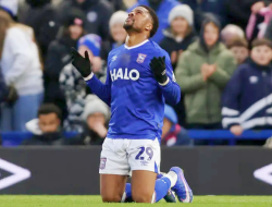 Oxford United Kian Terpuruk: Ipswich Town Hantam Harapan U’s