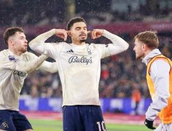 Tahun Baru Penuh Nestapa: West Ham Tumbang Lagi, Forest Tinggalkan London dengan Senyum