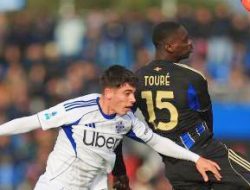 Serangan Silih Berganti, Udinese vs Como Berakhir Tanpa Gol