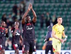 DUA GOL DALAM 15 MENIT BANGUNKAN SEVILLA