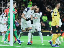 Spurs Terancam Degradasi, Villa Diunggulkan Menang di Kandang