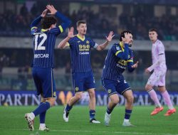 Udinese Menari di Benteng Verona: Menang 1-3