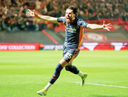 Derby County Cetak Lima Gol, Bristol City Tersungkur