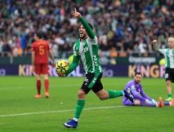 Betis Bangkit dengan Karakter, Valencia Tumbang di Benito Villamarín
