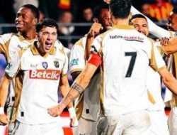 Drama di Groupama Stadium! Lens Singkirkan Lyon Lewat Adu Penalti