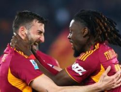 Roma Tampil Perkasa, Emil Audero Kebobolan Tiga Gol