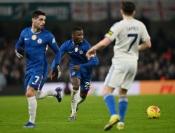 Manajer Chelsea Rosenior Sebut Hasil 2-2 Konyol